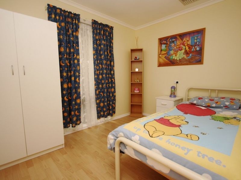 18 Edward Street, Willaston SA 5118