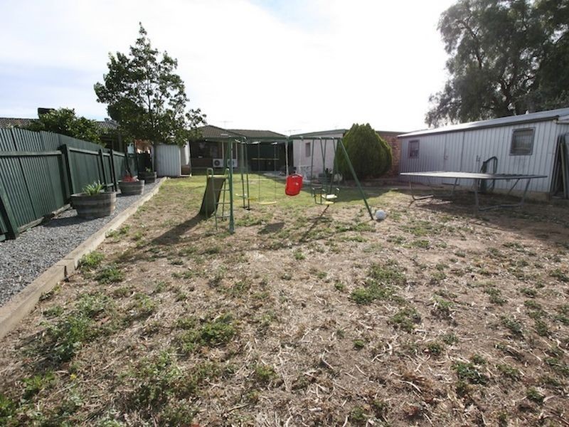 18 Edward Street, Willaston SA 5118