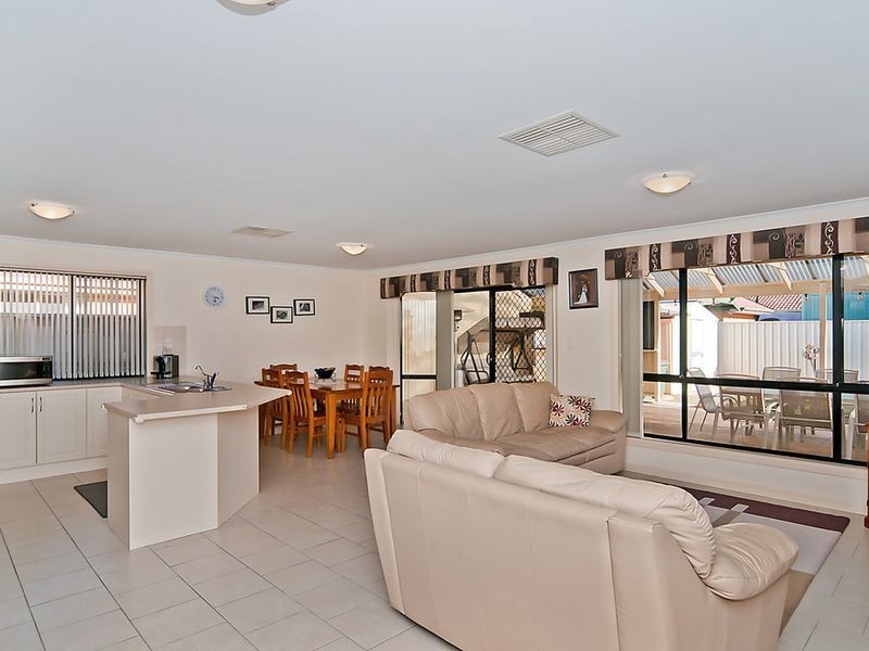 25 McGonigal Drive, Willaston SA 5118