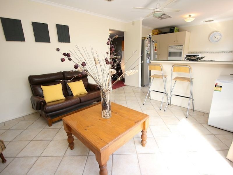 1 Falcon Drive, Hewett SA 5118