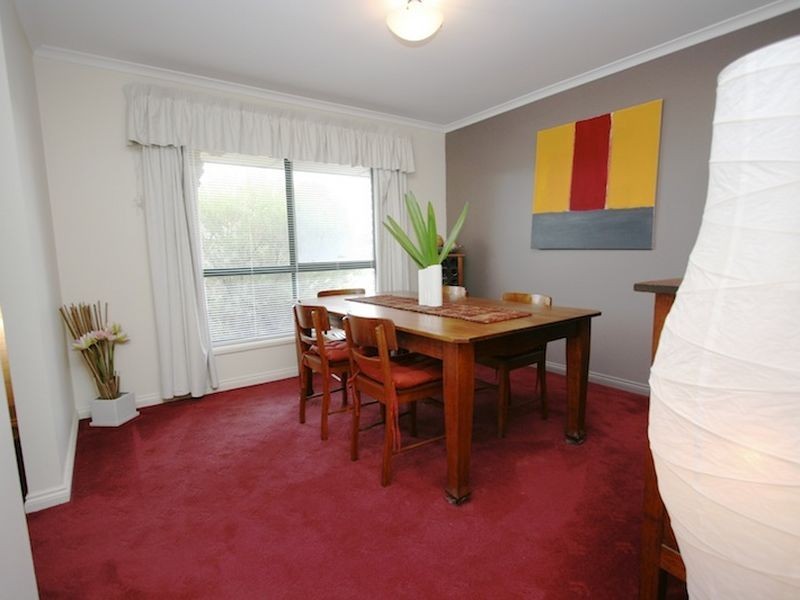 1 Falcon Drive, Hewett SA 5118