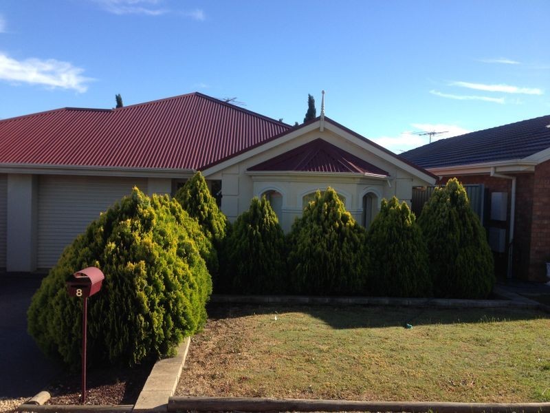 8 Potts Road, Evanston Park SA 5116