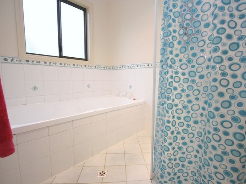 16 Erina Court, Lewiston SA 5501