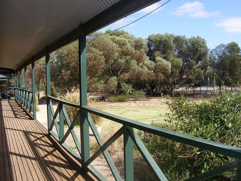 6 Rose Drive, Roseworthy SA 5371