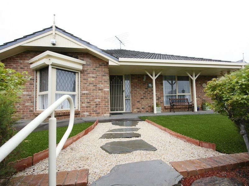 8 Mcgahan Crescent, Gawler East SA 5118