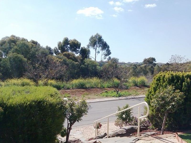 8 Mcgahan Crescent, Gawler East SA 5118