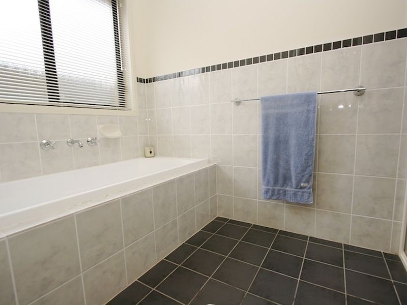11 Enterprise Circuit, Andrews Farm SA 5114