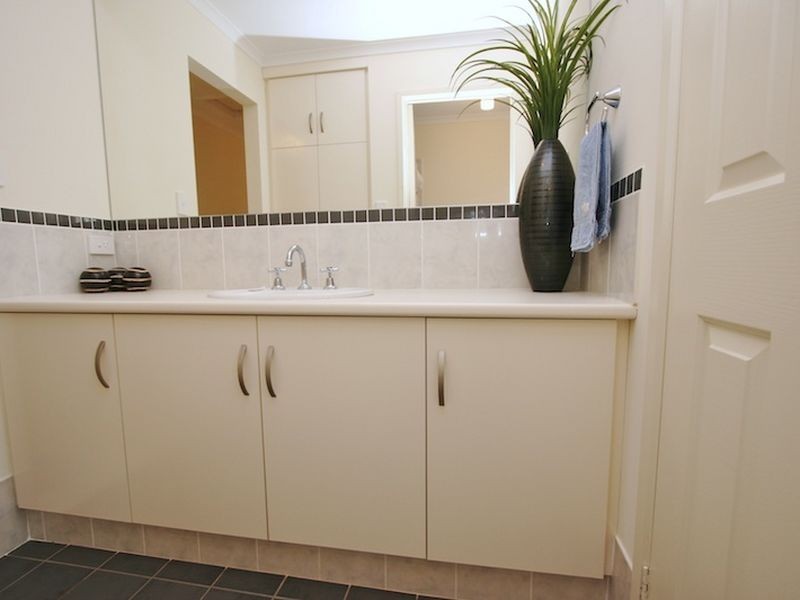 11 Enterprise Circuit, Andrews Farm SA 5114