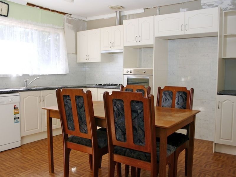 6 Elliott Avenue, Gulfview Heights SA 5096