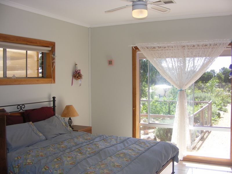 Lot 401 Pimpala Road, Cockatoo Valley SA 5351