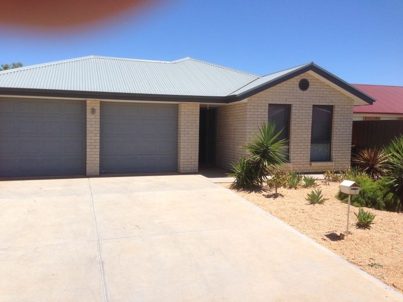 14 Dyson Street, Evanston SA 5116