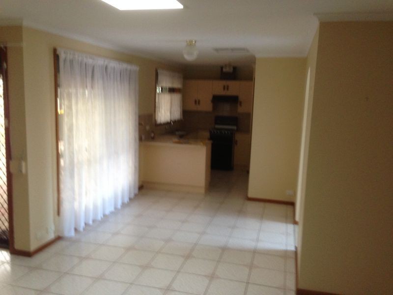 7 Siostrom Court, Willaston SA 5118
