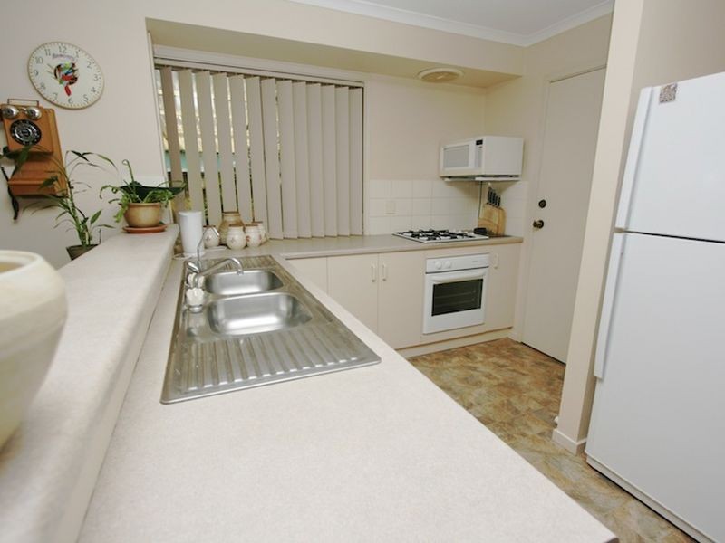 18 Sharrad Court, Andrews Farm SA 5114