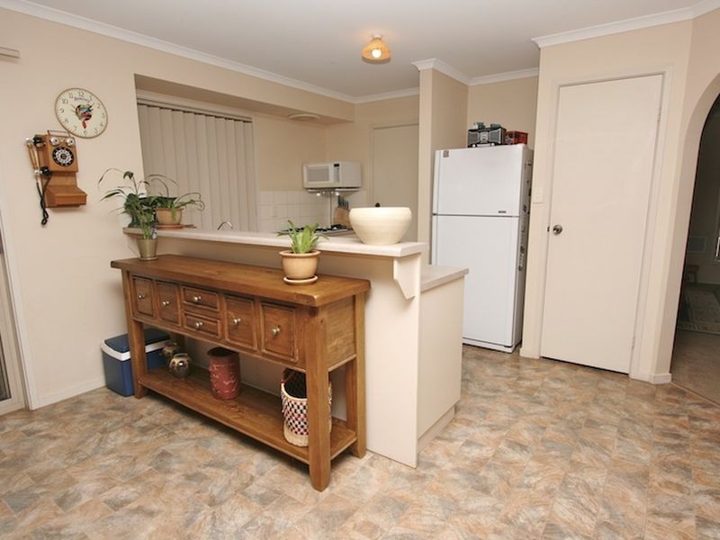 18 Sharrad Court, Andrews Farm SA 5114