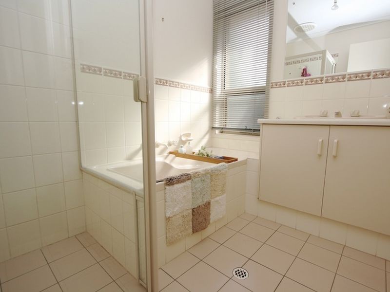 18 Sharrad Court, Andrews Farm SA 5114