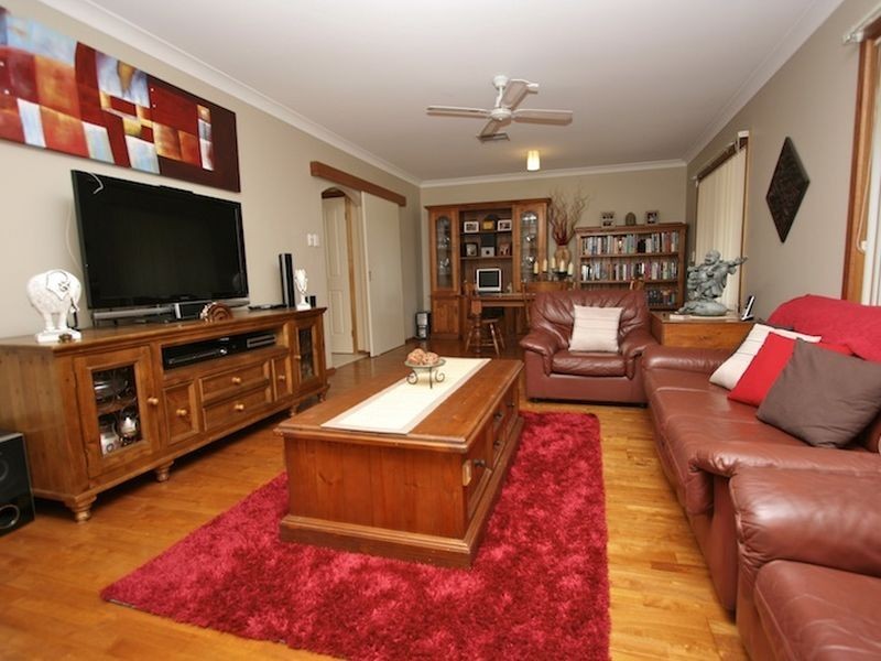 44 Sunnyside Drive, Evanston Park SA 5116