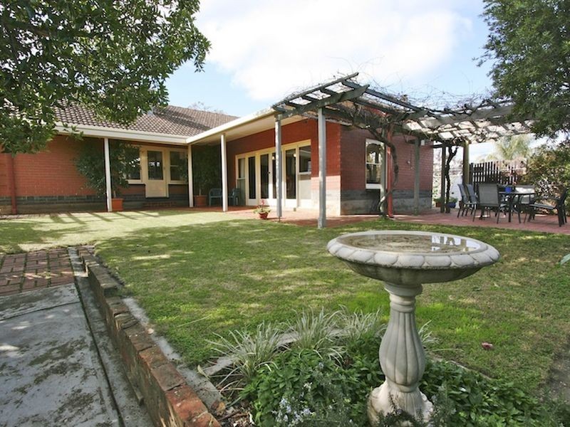 8 Taylor Street, Gawler East SA 5118