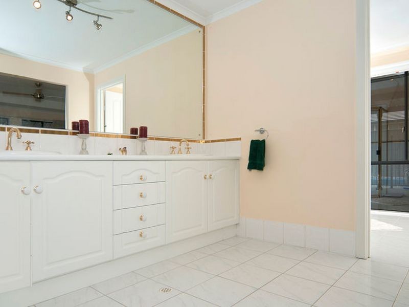 12 Quintrell Street, Kapunda SA 5373