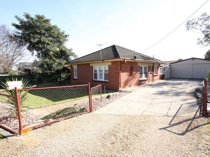 4 Barossa Avenue, Gawler East SA 5118