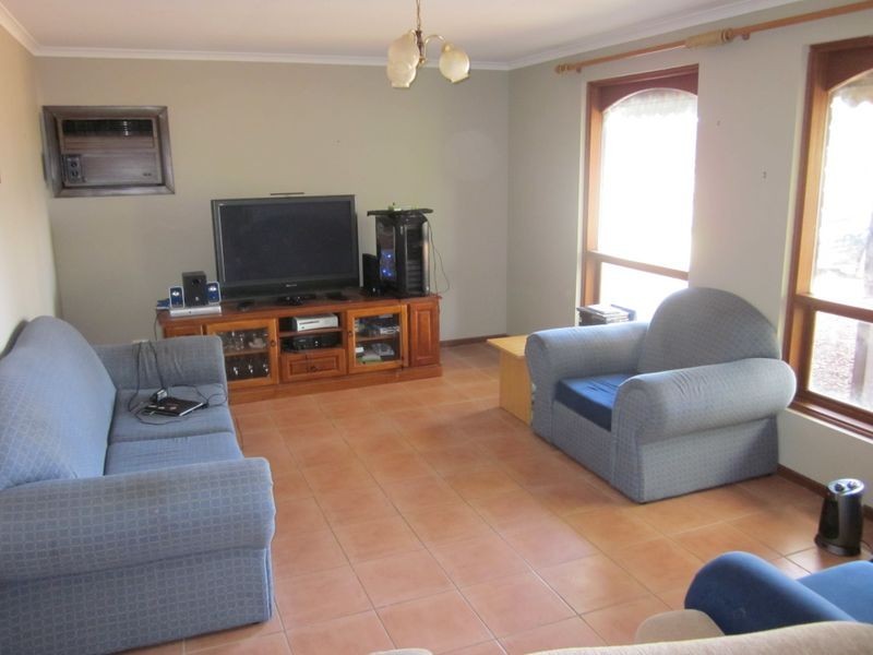 25 Clark Road, Evanston Gardens SA 5116