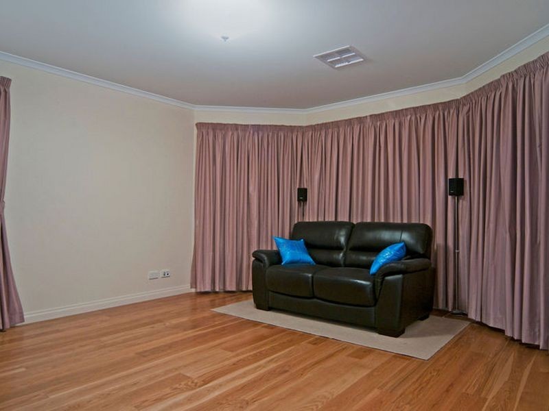 73 Gawler Terrace, Evanston Park SA 5116