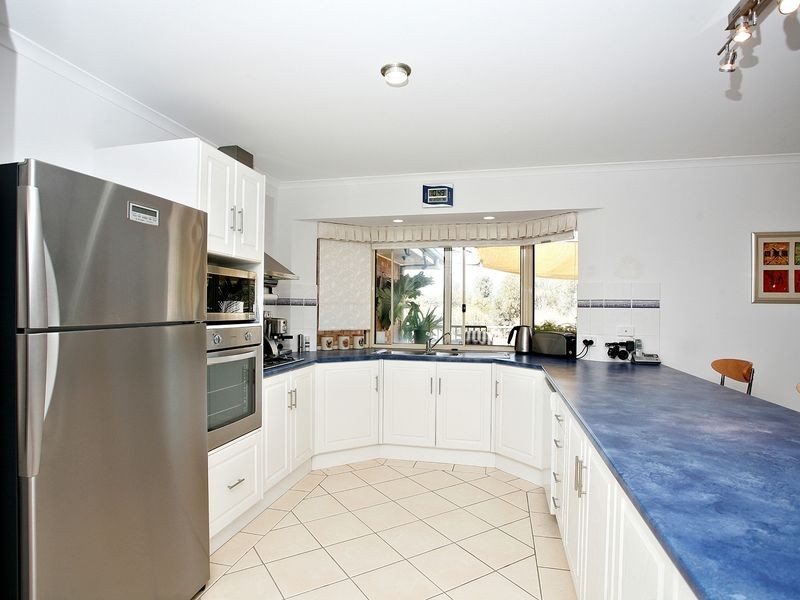 43 Dawkins Road TWO WELLS, Lewiston SA 5501