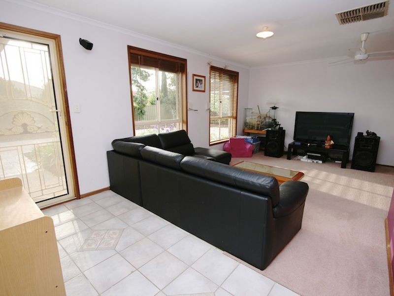 14 Liepin Close, Andrews Farm SA 5114