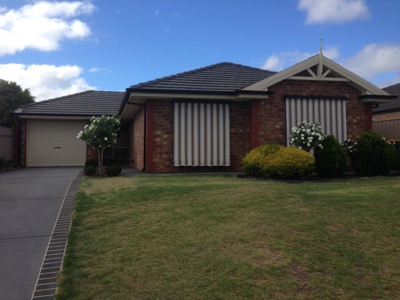 2 Maxwell Court, Evanston Park SA 5116