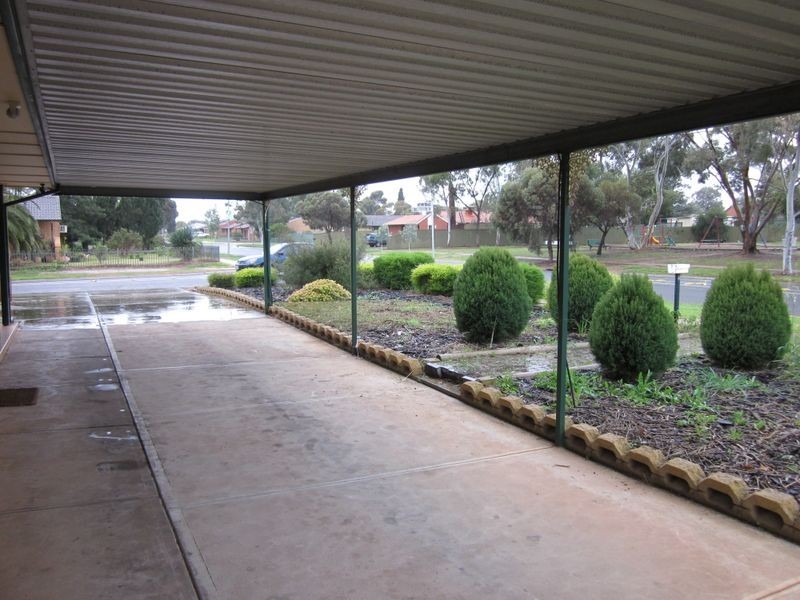 34 Morialta Drive, Smithfield SA 5114