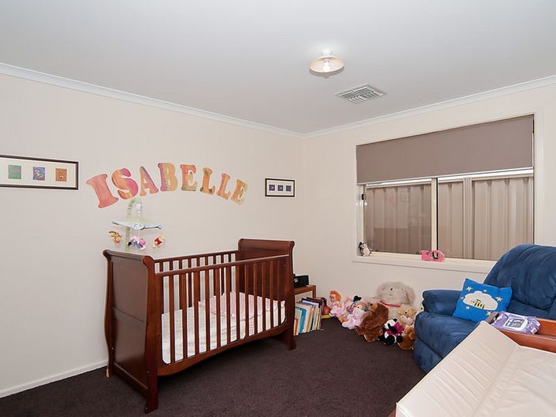 18 Semmens Crescent, Freeling SA 5372