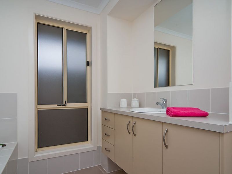 18 Semmens Crescent, Freeling SA 5372