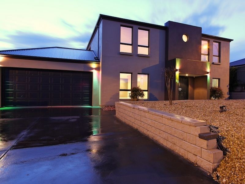 76 Osprey Parade, Hewett SA 5118