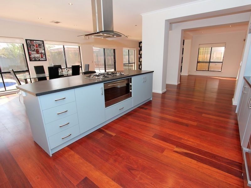 76 Osprey Parade, Hewett SA 5118