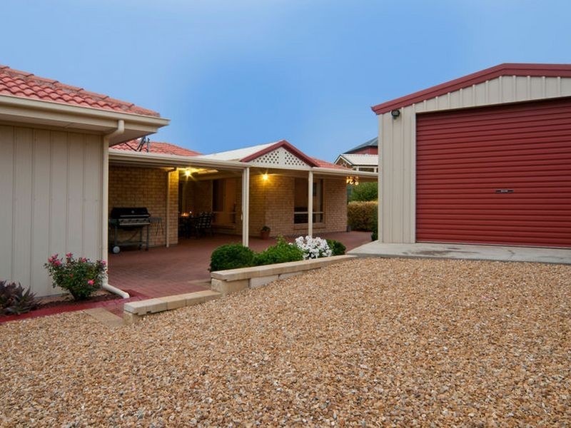 7 Oaklands Circuit, Hewett SA 5118