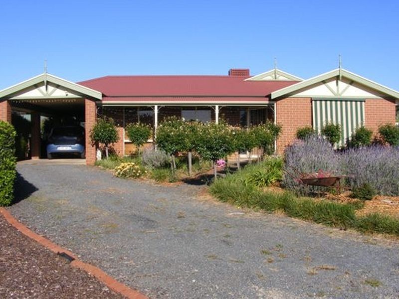 7 Charles Fry Court, Williamstown SA 5351