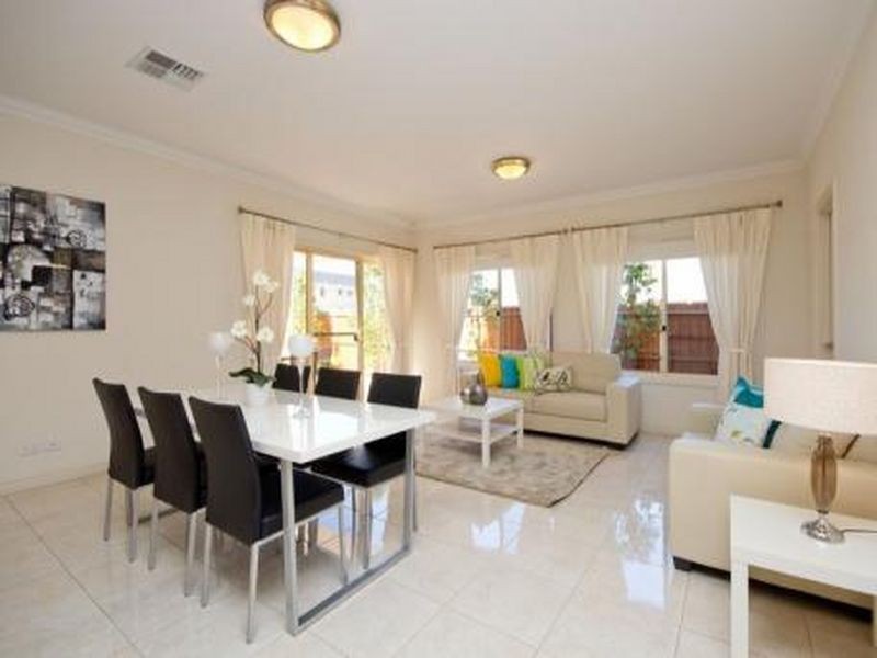 2 Marcella Lane, Mawson Lakes SA 5095