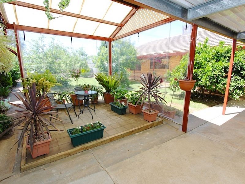 6 High Street, Willaston SA 5118