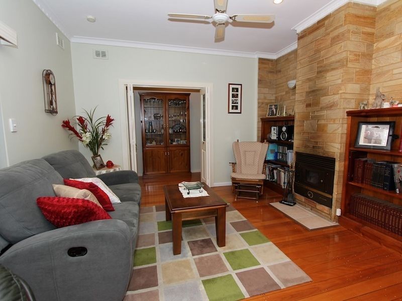 6 High Street, Willaston SA 5118