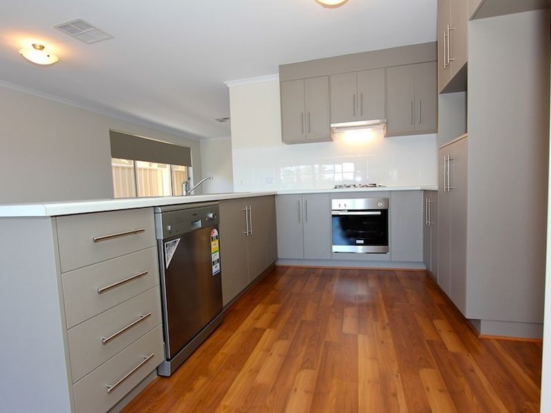 4 Antonio Avenue, Munno Para West SA 5115