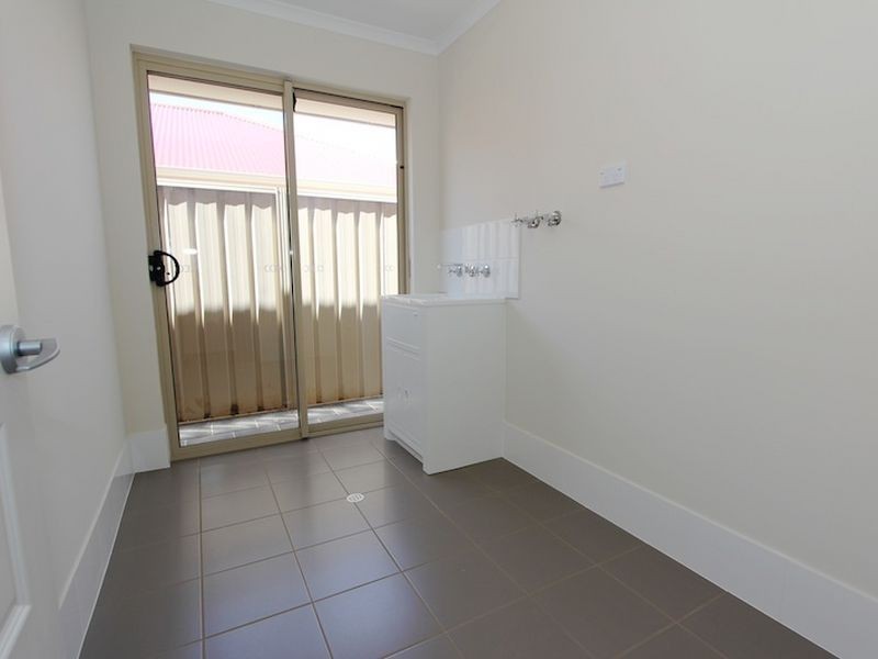 4 Antonio Avenue, Munno Para West SA 5115