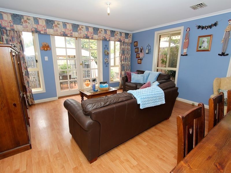 28 Toner Crescent, Evanston Park SA 5116