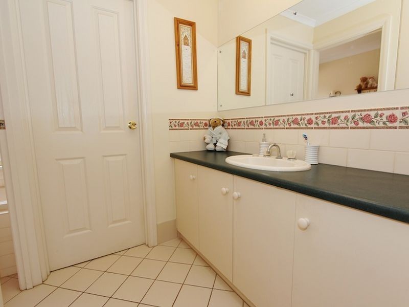 28 Toner Crescent, Evanston Park SA 5116