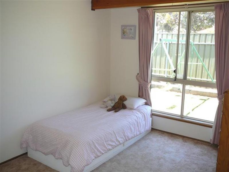 2 Folland Avenue, Willaston SA 5118
