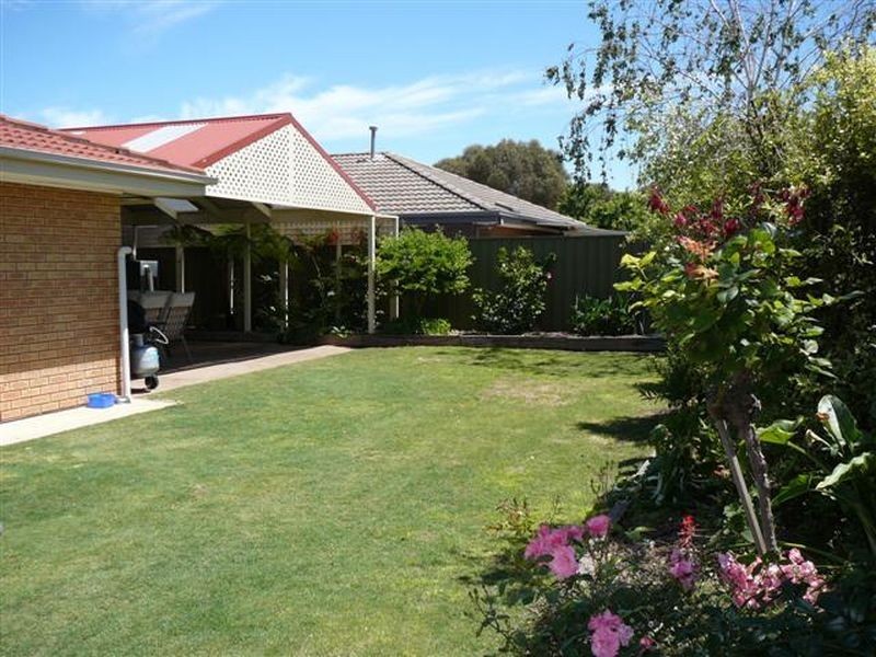 2 Folland Avenue, Willaston SA 5118