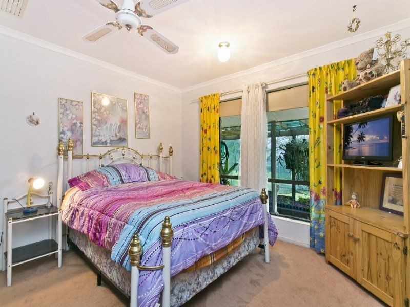 11 Bowman Court, Evanston Park SA 5116