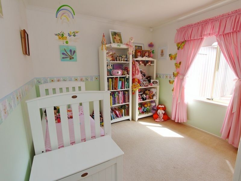 14 Creedon Close, Evanston Park SA 5116