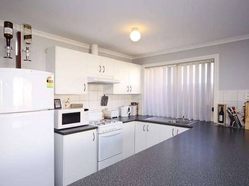 43 Gleeson Grove, Evanston Park SA 5116