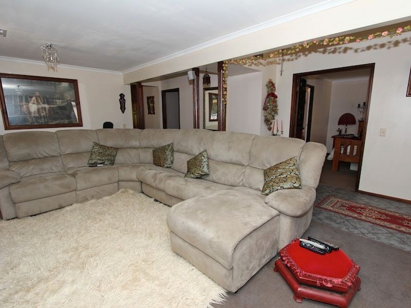 23 Geoffrey Street, Lewiston SA 5501