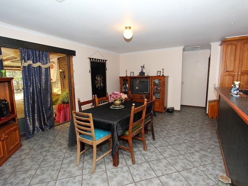 23 Geoffrey Street, Lewiston SA 5501