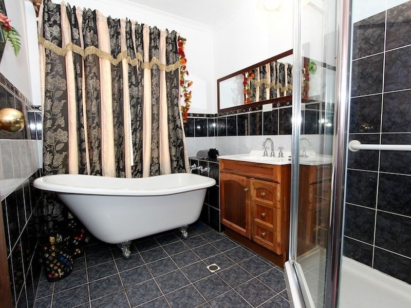 23 Geoffrey Street, Lewiston SA 5501